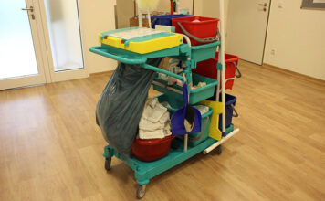 Dlaczego warto wykorzystywać maszyny czyszczące w firmach sprzątających