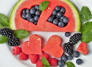 Jak usunąć smród z mieszkania?