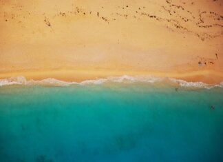 Jak rozprowadzić ciepło z kominka?